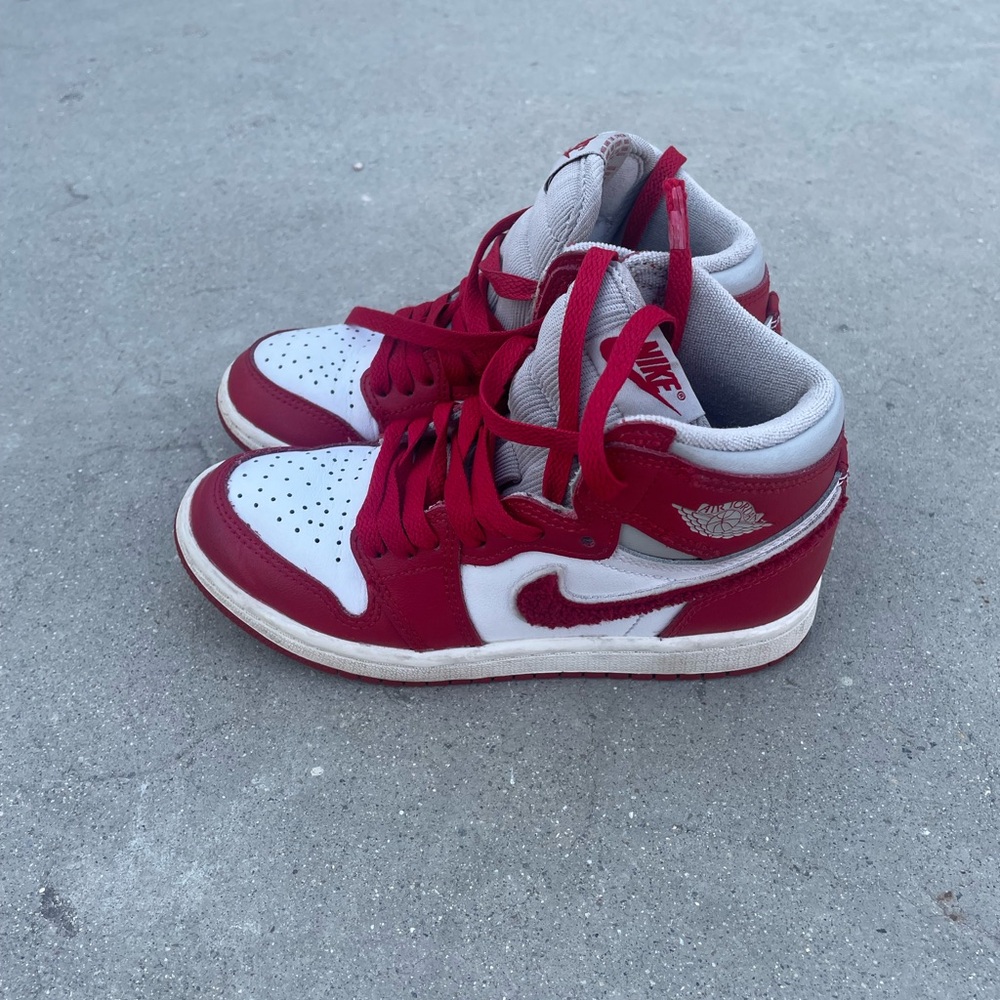 Nike Air Jordan 1 Retro OG High Newstalgia Chenille 13c